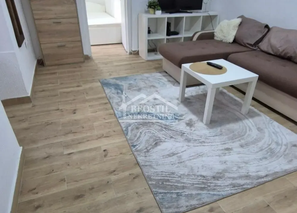 Prodaja, jednosoban stan, 37m², Stari Grad, Beograd