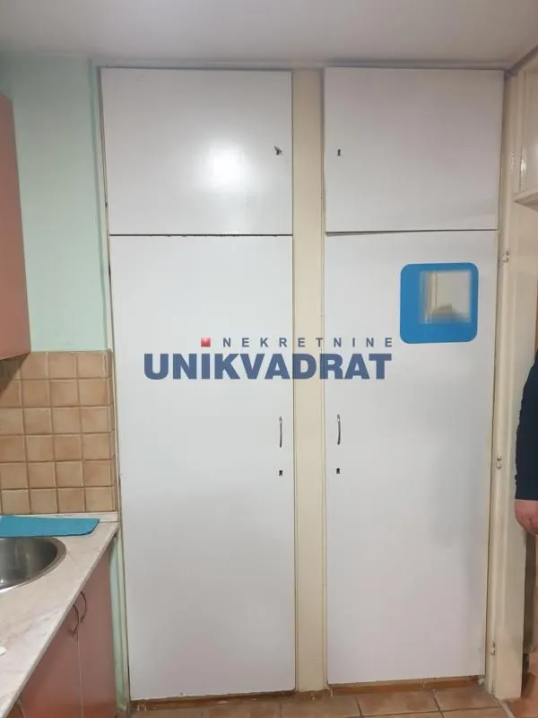 Prodaja, jednosoban stan, 44m², Kneževac, Beograd