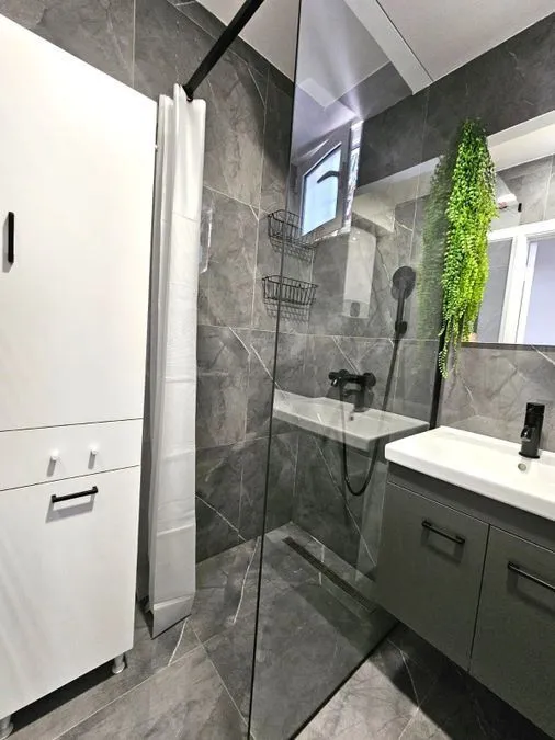Prodaja, dvosoban stan, 52m², Rozino, Budva