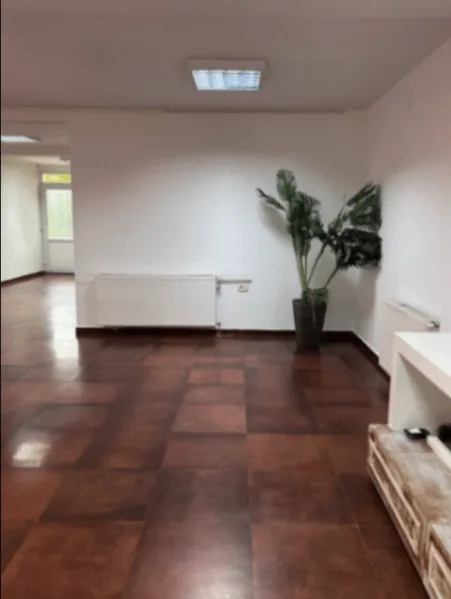 Prodaja, poslovni prostor, 86m², Centar, Budva