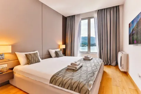 Rent, two bedroom apartment, 76m², Budva okolina, Budva - image 6