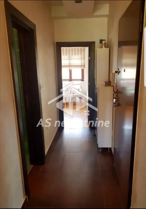 Izdavanje, trosoban stan, 75m², Fon (Fon - Bilećka), Voždovac Sve Podlokacije