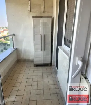 Izdavanje, četvorosoban stan, 102m², Bulevar patrijarha Pavla, Novi Sad Sve Podlokacije - image 27