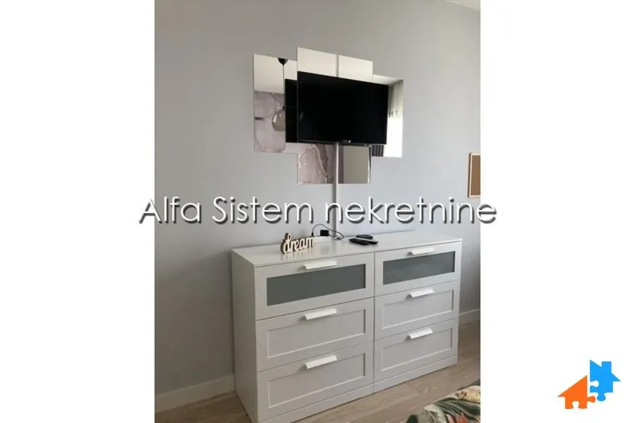 Rent, two bedroom apartment, 63m², Savski Venac, Beograd