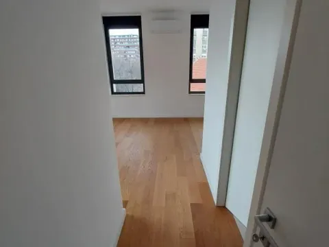 Rent, office space, 420m², Spens, Novi Sad Sve Podlokacije - image 18