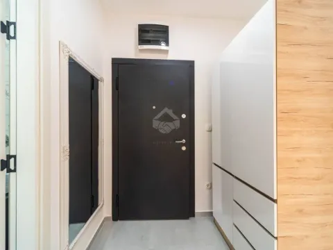 Izdavanje, jednosoban stan, 42m², Stari Aerodrom, Podgorica - image 11