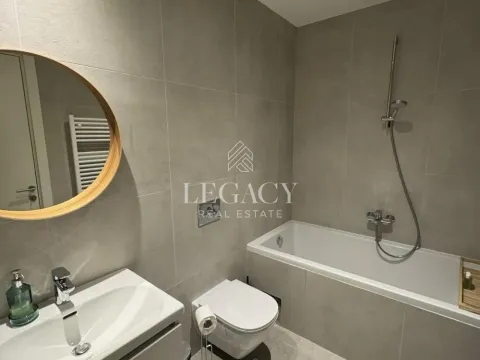 Rent, three bedroom apartment, 80m², Savski Venac, Beograd - image 11