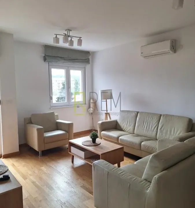 Izdavanje, dvosoban stan, 64m², Zagorič, Podgorica