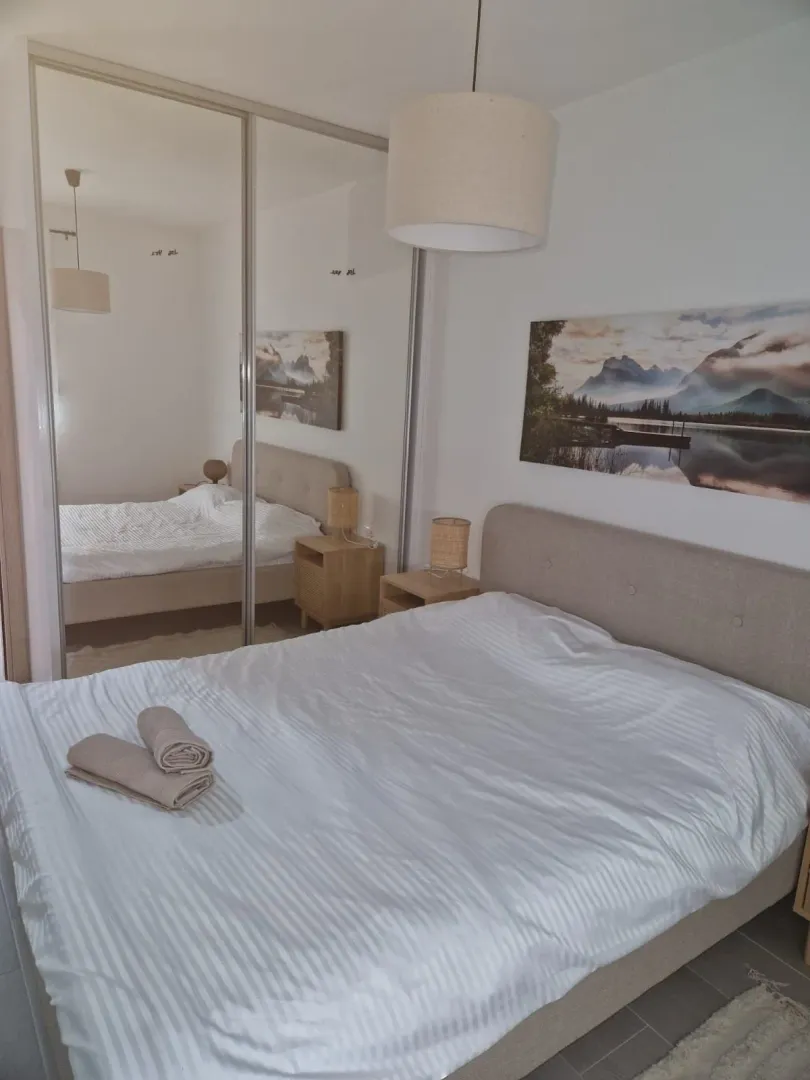 Izdavanje, jednosoban stan, 43m², Kumbor, Herceg Novi