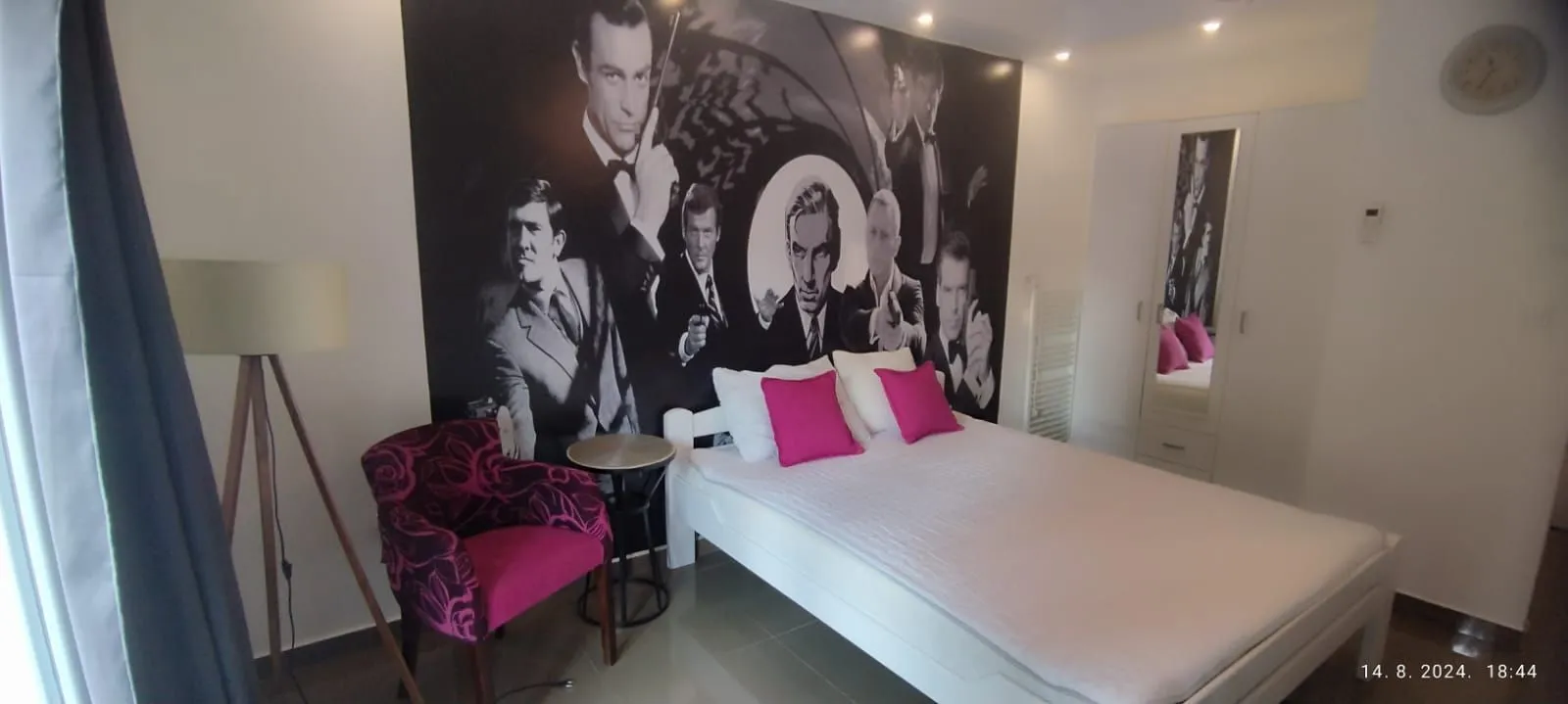 Izdavanje, garsonjera, 30m², Sveti Stefan, Budva