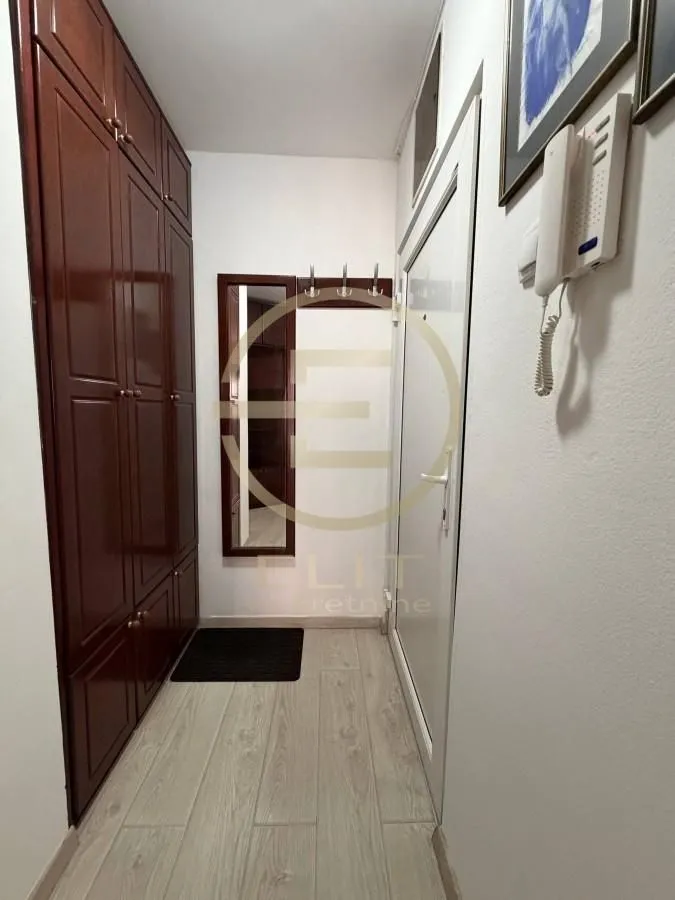 Izdavanje, stan, 50m², Sajam, Novi Sad Sve Podlokacije