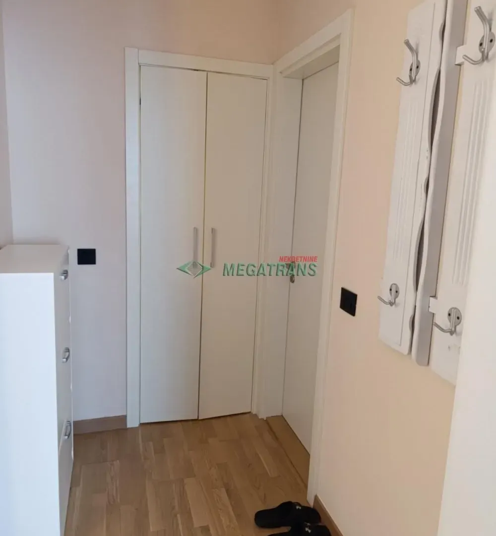Rent, two bedroom apartment, 50m², Savski Venac, Beograd
