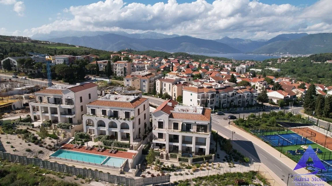 Prodaja, dvosoban stan, 94m², Luštica, Tivat