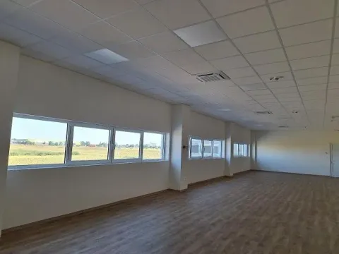 Rent, office space, 11000m², Šimanovci, Pećinci - image 7
