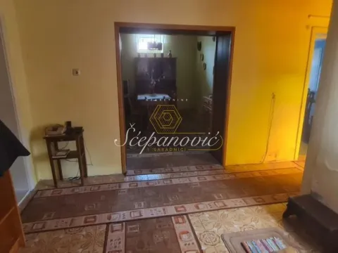 Prodaja, kuća, 191m², Centar, Novi Sad - image 2