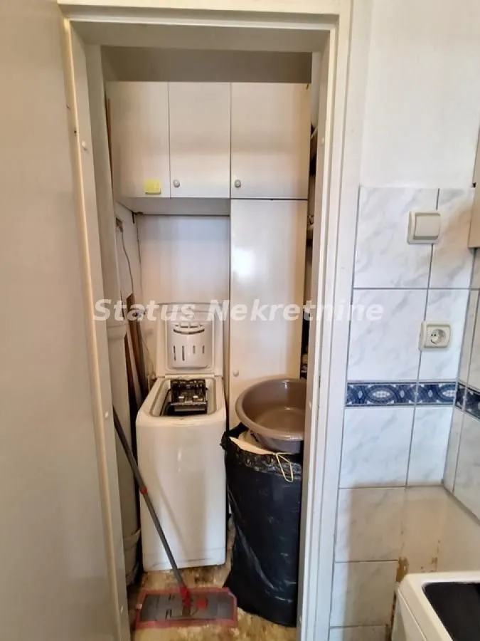 Izdavanje, jednosoban stan, 40m², Liman 3, Novi Sad Sve Podlokacije