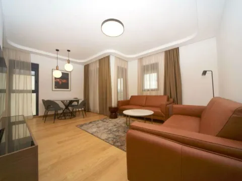 Izdavanje, dvosoban stan, 74m², City Kvart, Podgorica - image 4