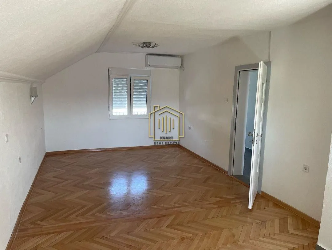 Izdavanje, dvosoban stan, 100m², Tološi, Podgorica