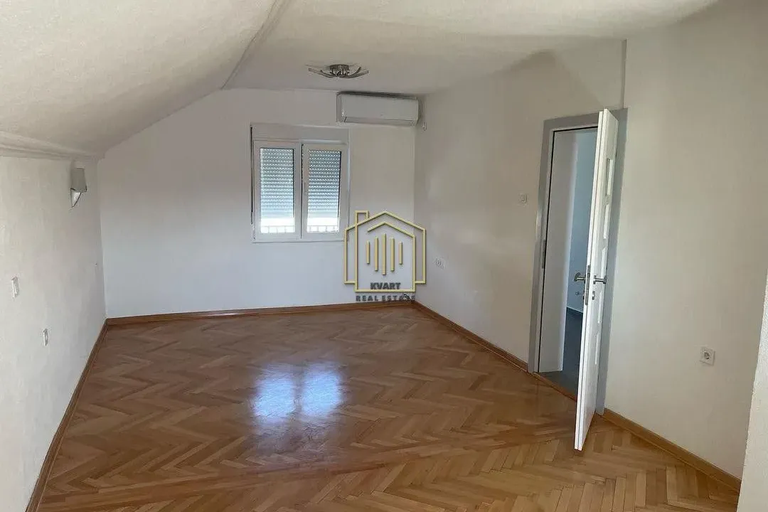 Izdavanje, dvosoban stan, 100m², Tološi, Podgorica