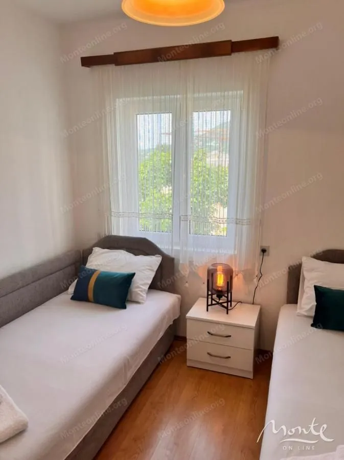Prodaja, kuća, 169m², Sutomore, Bar