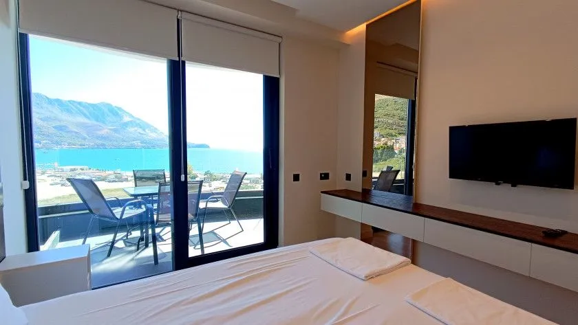 Prodaja, dvosoban stan, 109m², Bečići, Budva