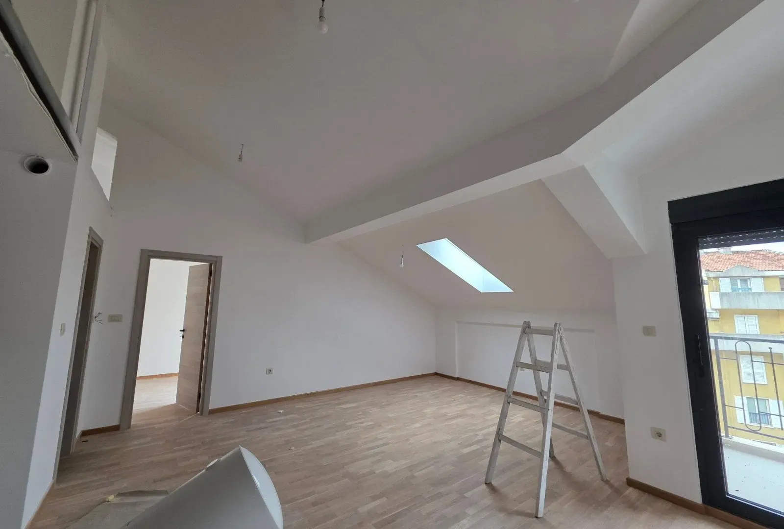 Prodaja, jednosoban stan, 71m², Budva, Crna Gora