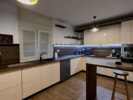 Rent, four bedroom apartment, 240m², Kotor, Crna Gora - image 5