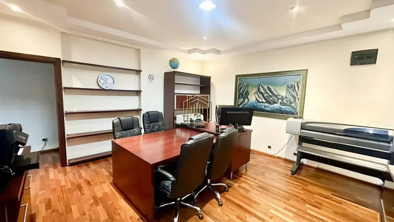 Rent, office space, 65m², Pobrežje, Podgorica