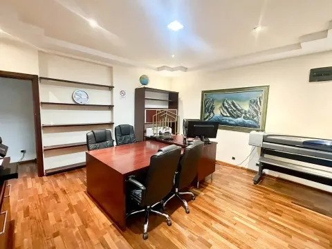 Poslovni prostor in Pobrežje