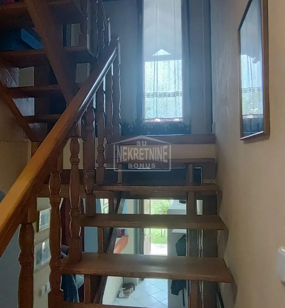 Prodaja, kuća, 180m², Železničko Naselje, Subotica