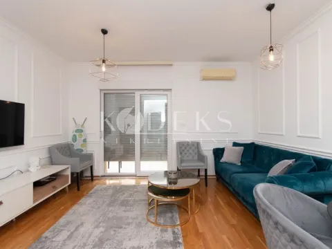 Izdavanje, jednosoban stan, 50m², City Kvart, Podgorica - image 7