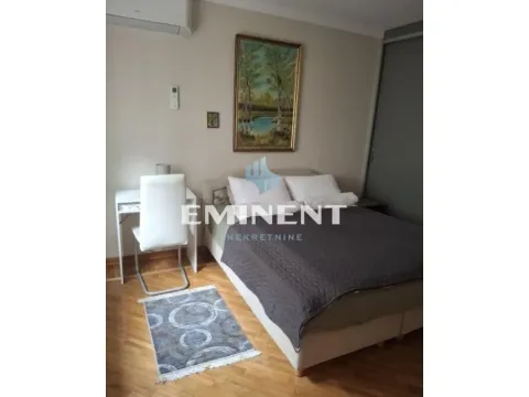 Rent, two bedroom apartment, 47m², Stari Grad, Beograd - image 7