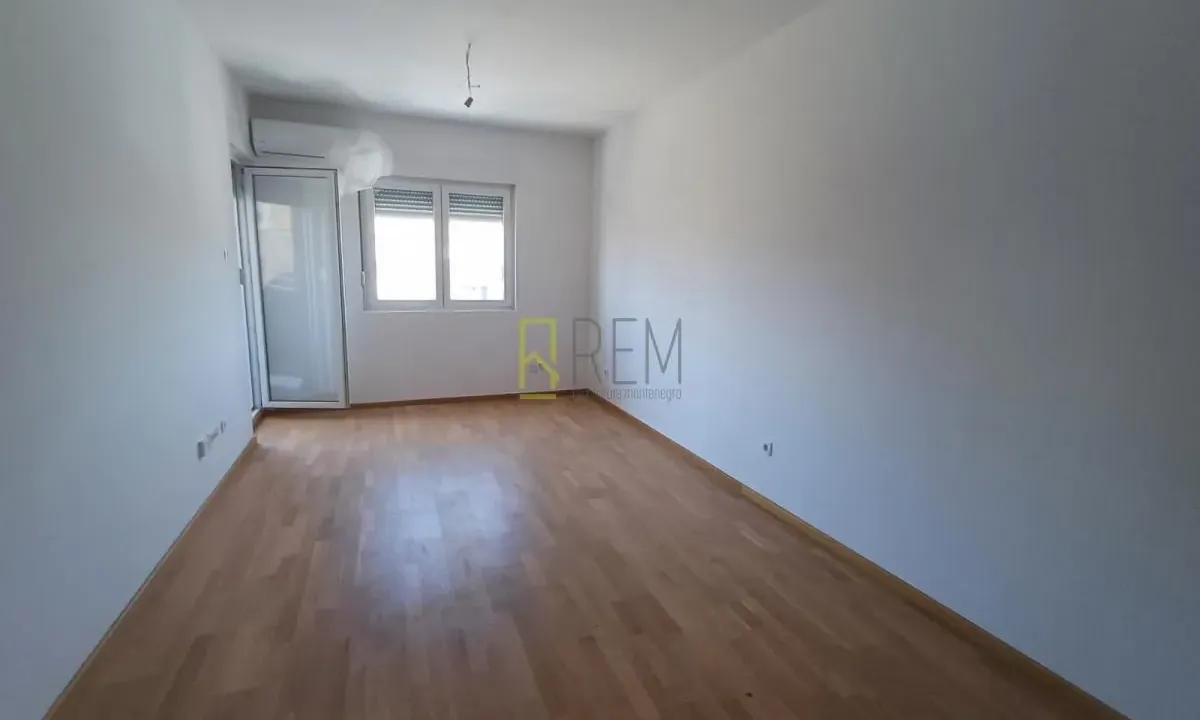 Sale, one bedroom apartment, 45m², Pobrežje, Podgorica