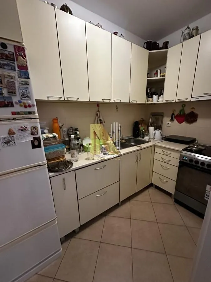 Prodaja, trosoban stan, 64m², Grbavica, Novi Sad Sve Podlokacije