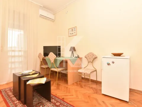 Rent, studio apartment, 35m², Centar, Podgorica - image 2