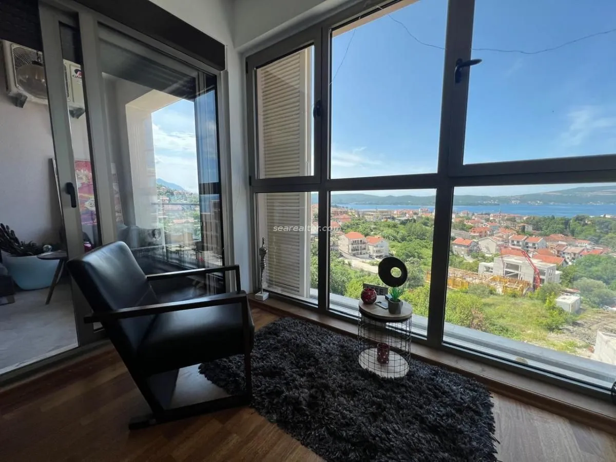 Prodaja, jednosoban stan, 55m², Tivat, Crna Gora