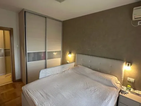 Prodaja, trosoban stan, 97m², Krivi Most, Podgorica - image 6