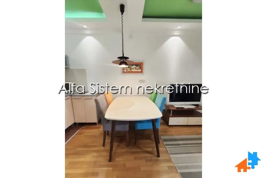 Rent, two bedroom apartment, 50m², Vračar Hram, Vračar Sve Podlokacije