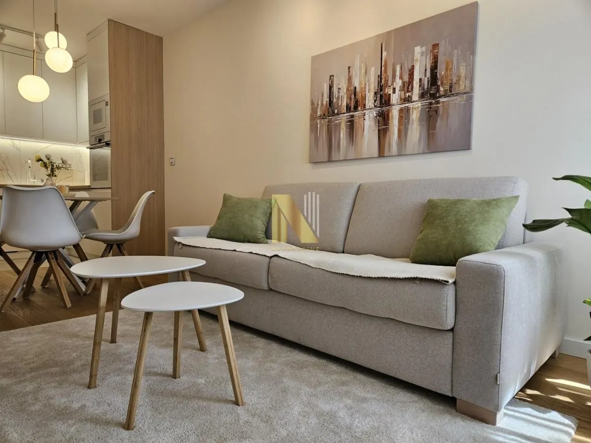 Izdavanje, jednosoban stan, 40m², Sajmište, Novi Sad