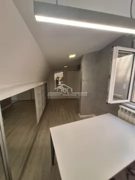 Prodaja, četvorosoban stan, 118m², Đeram Pijaca, Beograd - image 18