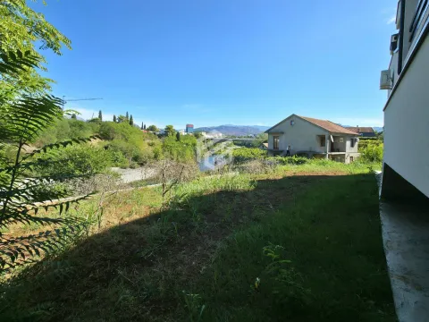 Sale, house, 343m², Zabjelo, Podgorica - image 11