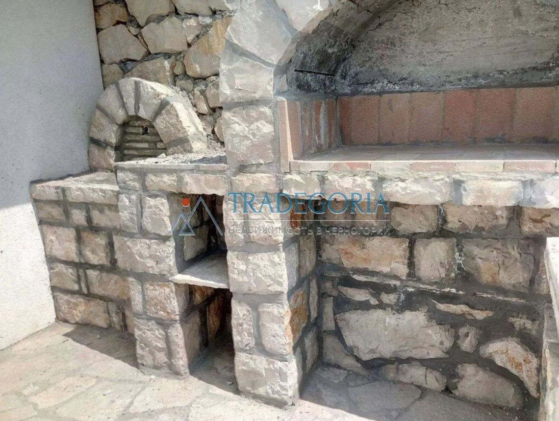 Prodaja, kuća, 450m², Dobra Voda, Bar