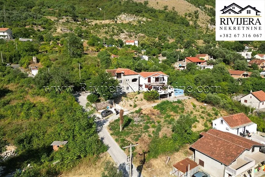Prodaja, plac, 910m², Risan, Kotor