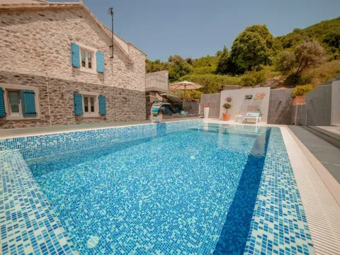 Sale, house, 120m², Tivat, Crna Gora - image 5