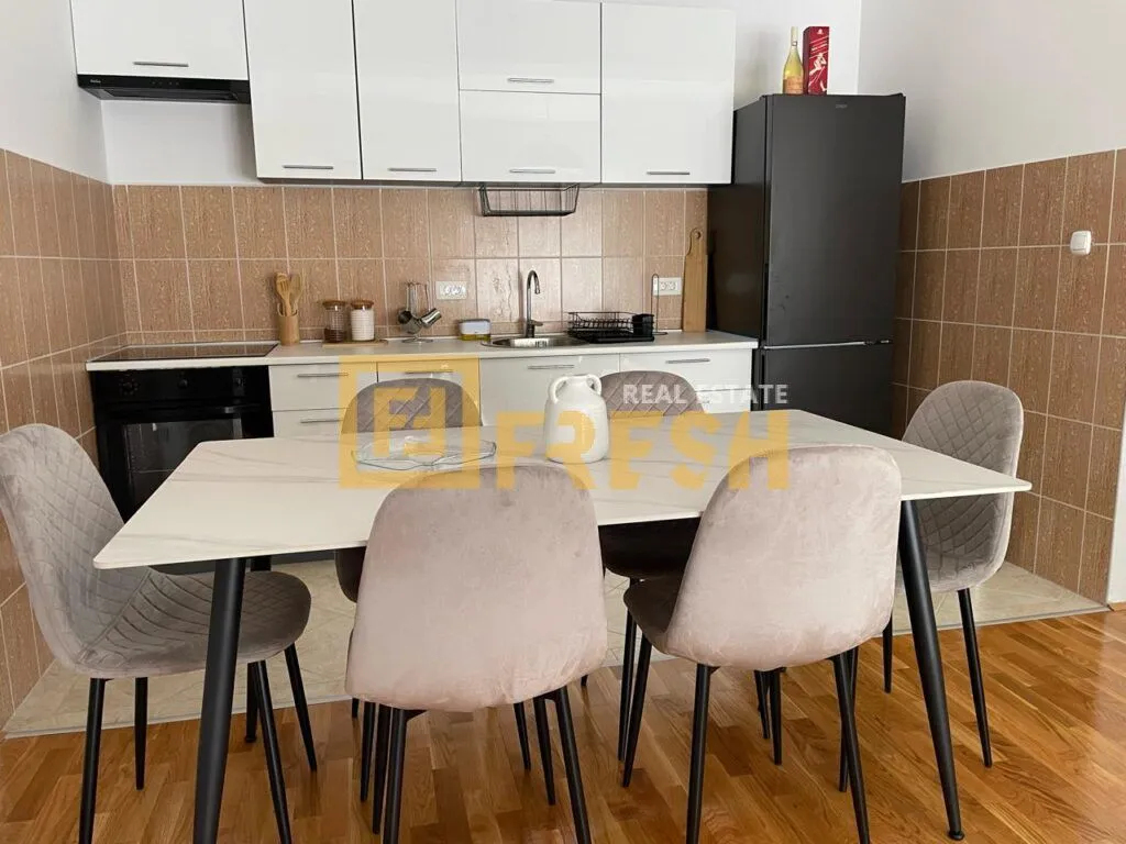 Rent, two bedroom apartment, 113m², Petrovac, Budva