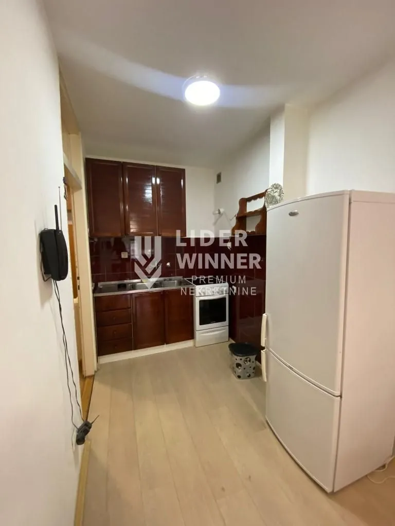 Prodaja, jednosoban stan, 39m², Gundulićev Venac, Beograd