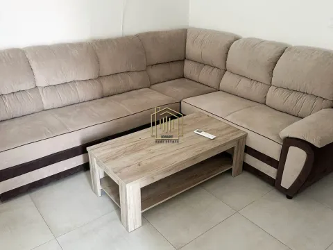 Rent, one bedroom apartment, 40m², Zlatica, Podgorica - image 1