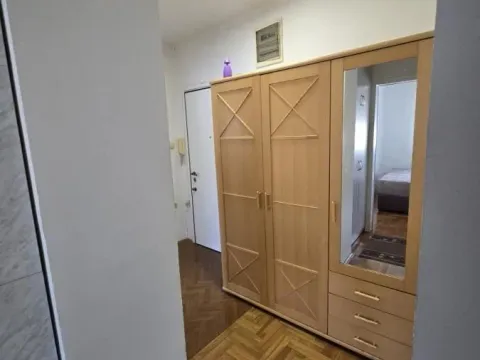 Izdavanje, trosoban stan, 65m², Podbara, Novi Sad Sve Podlokacije - image 10
