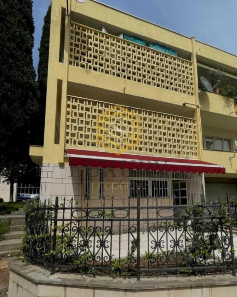Sale, two bedroom apartment, 91m², Gorica C, Podgorica