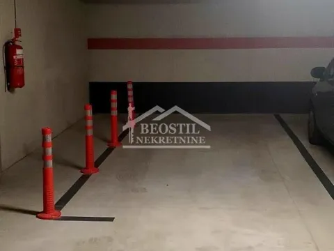 Rent, parking/garage, 16m², Centar Sve Podlokacije, Beograd
